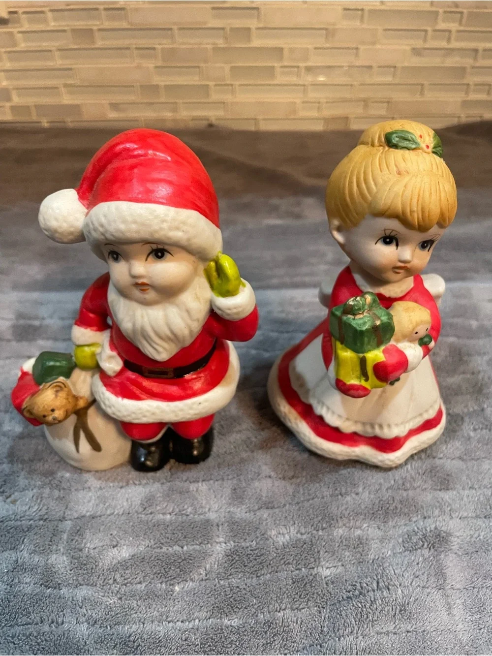 Vintage Christmas Homco Boy Girl Santa Figurines #5401 Lot Of 2